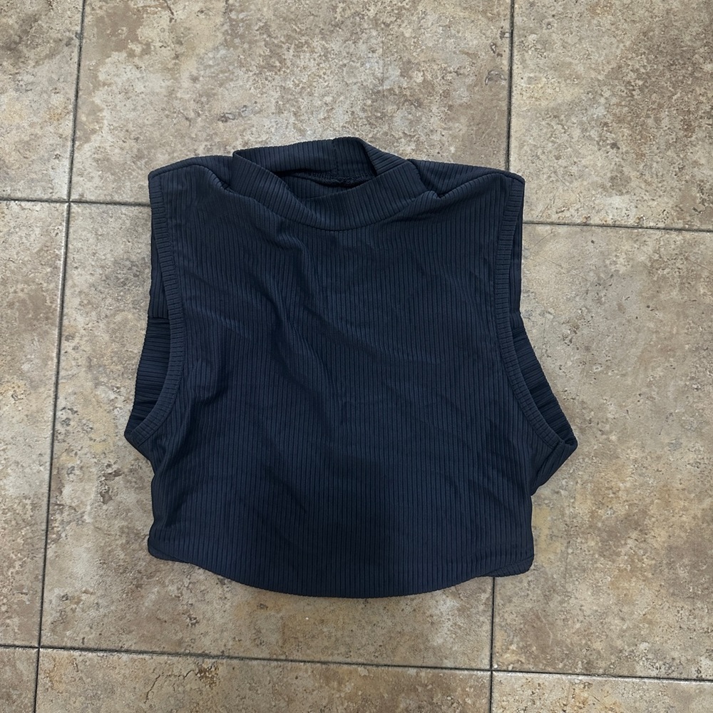 Five Dancewear crop top